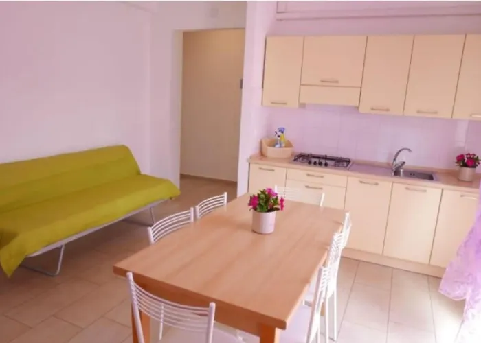 Embrace The Sea Breeze In Apartamento