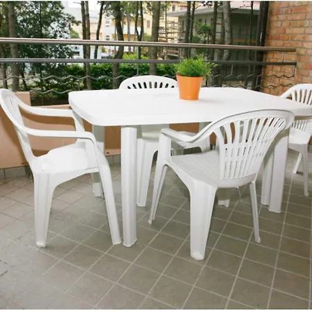 Embrace The Sea Breeze In * Bibione